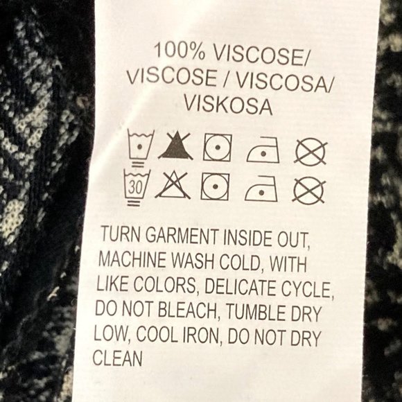 Lucky Brand Small Split Neck Long Sleeve Black and Beige Patterned Shirt - Picture 6 of 6